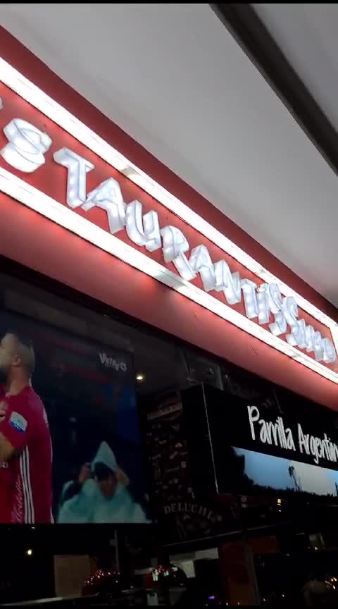 Deluchi Pizza por Metro