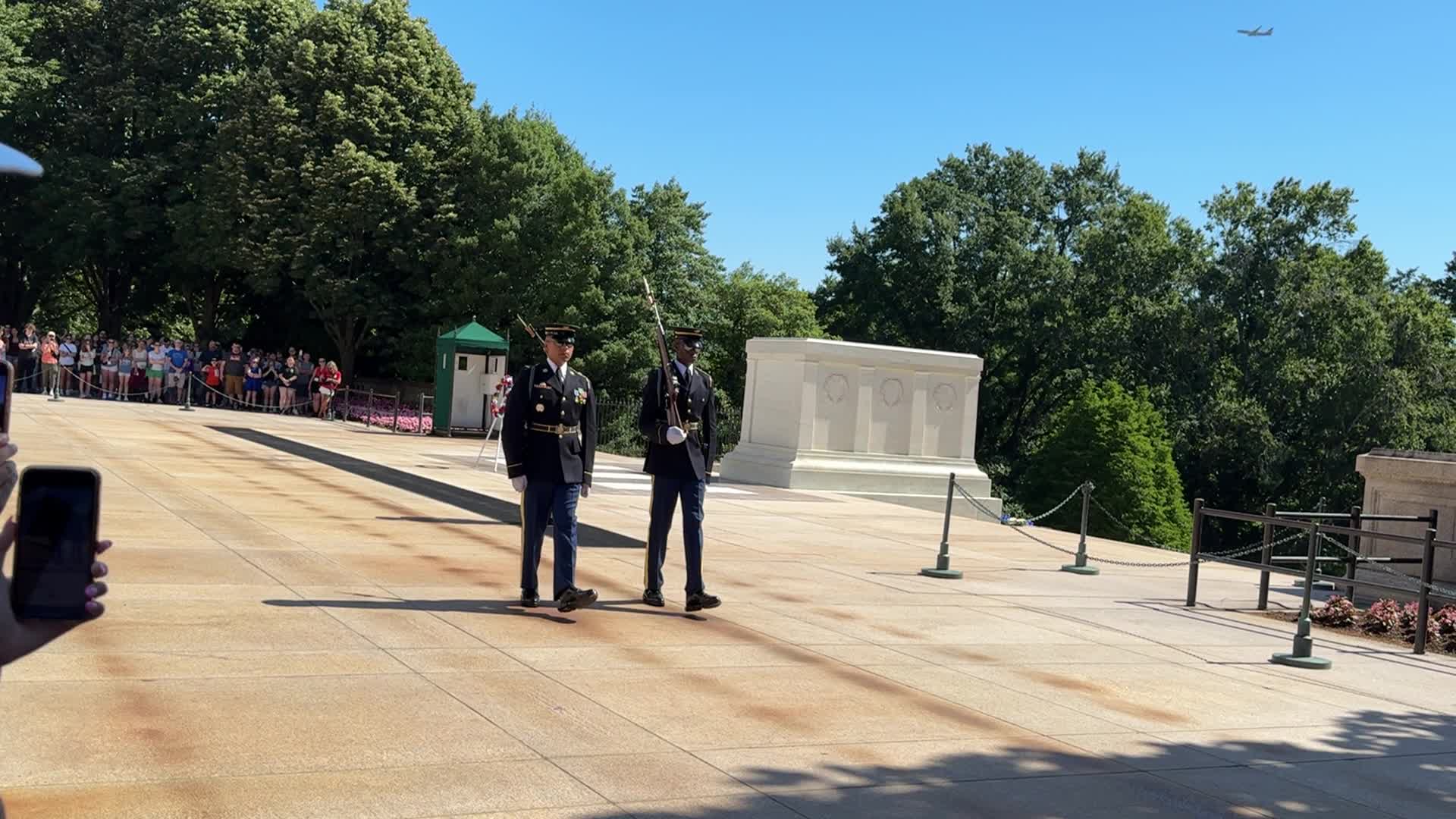 Video review of Tomb of the Unknown Soldier