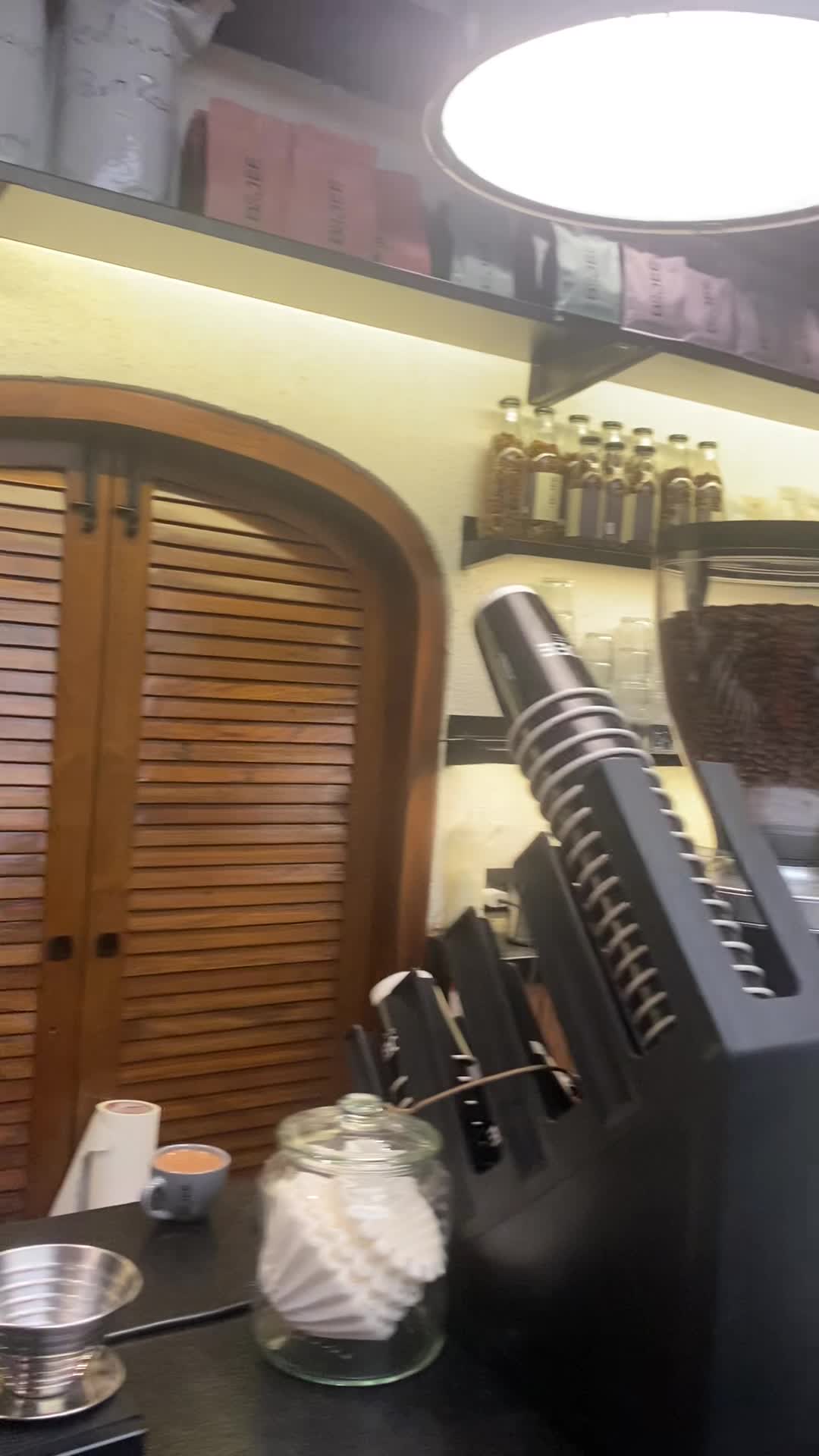 Video review of Boojee Cafe