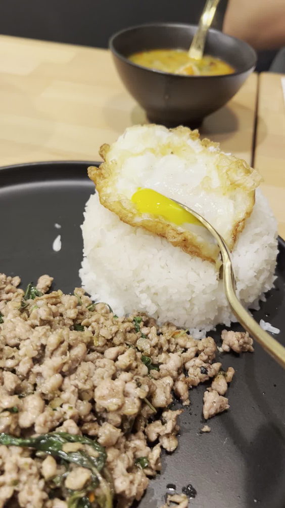 Manaao- Thai Comfort Food
