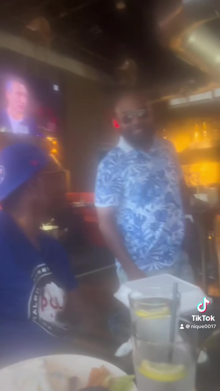 Capitaine Bar & Grill