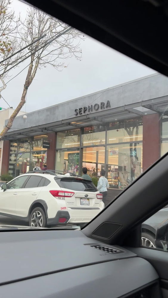 SEPHORA