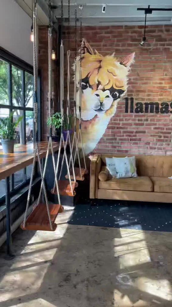Llamas Corner