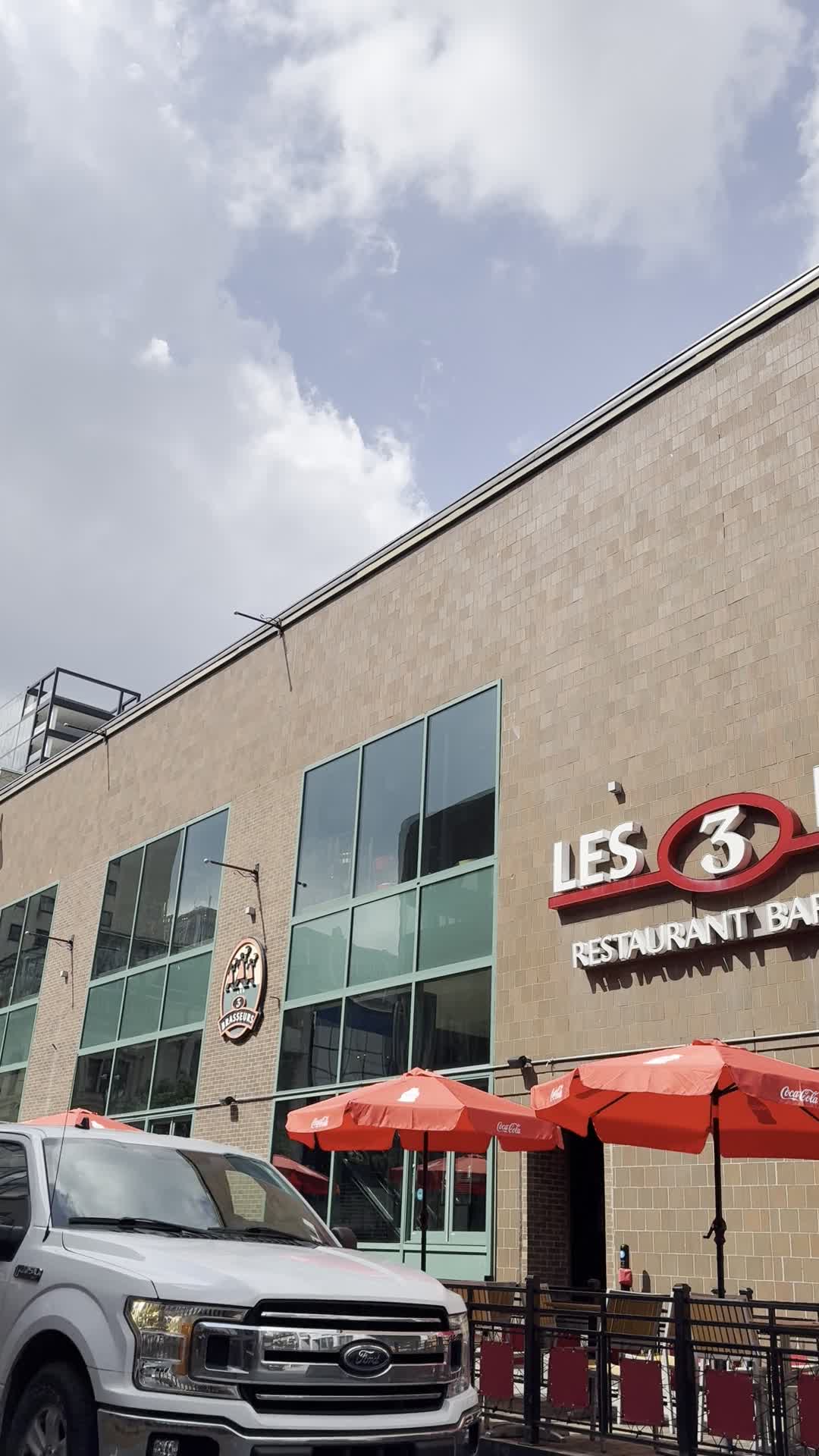 Video review of Les 3 Brasseurs