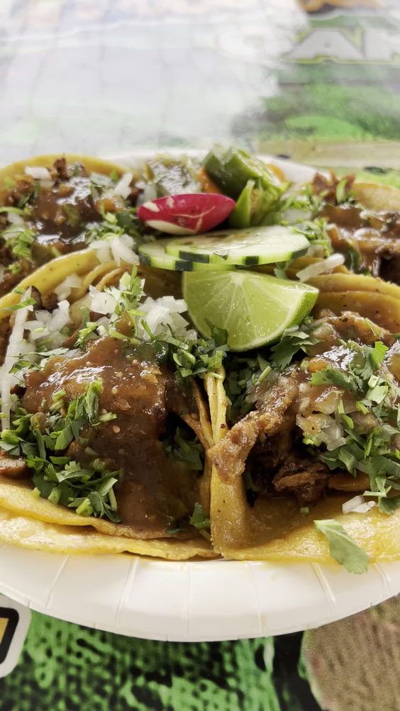 Aguachiles El Tamarindo