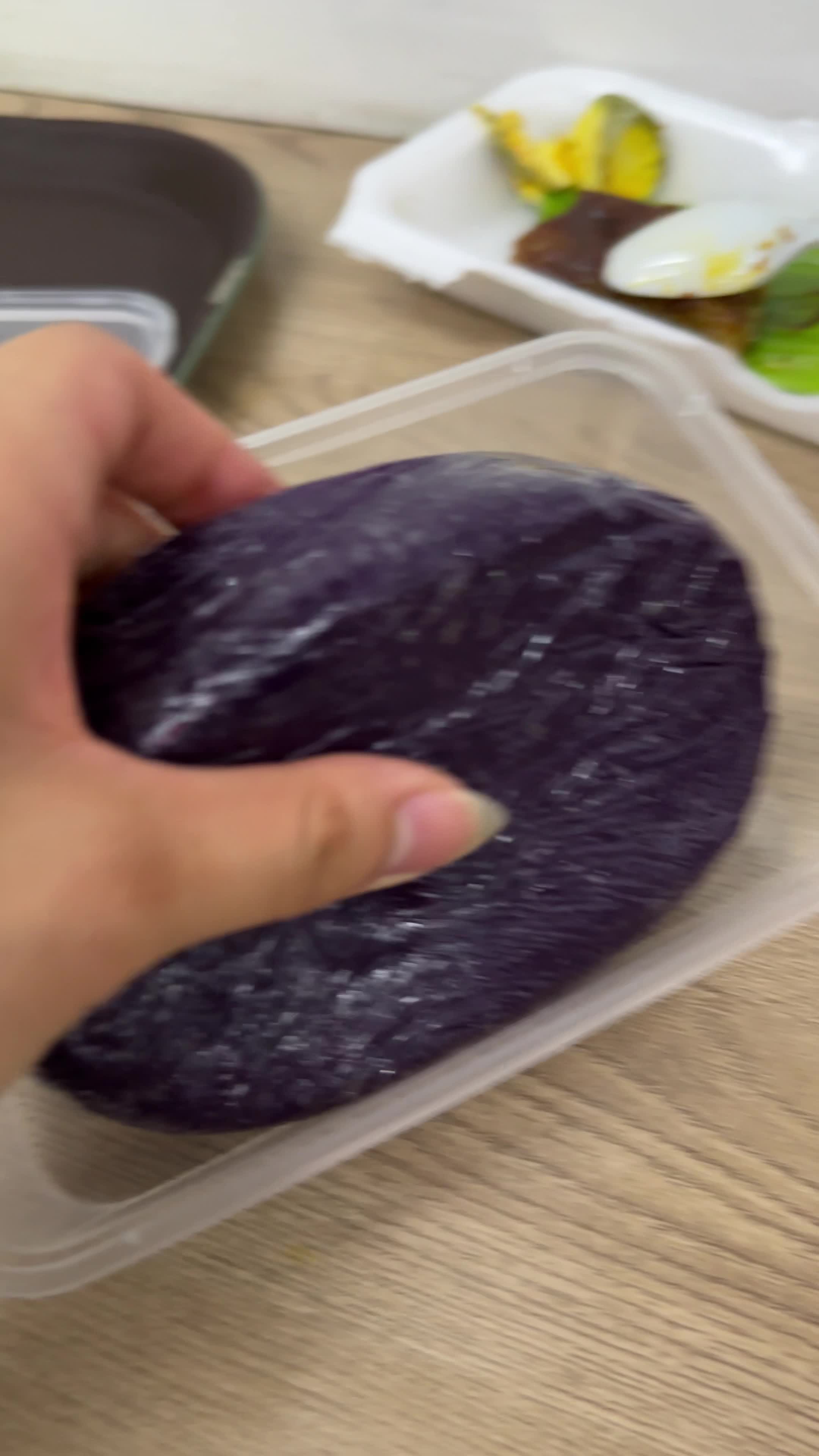 White House Bakery & Hopia Factory