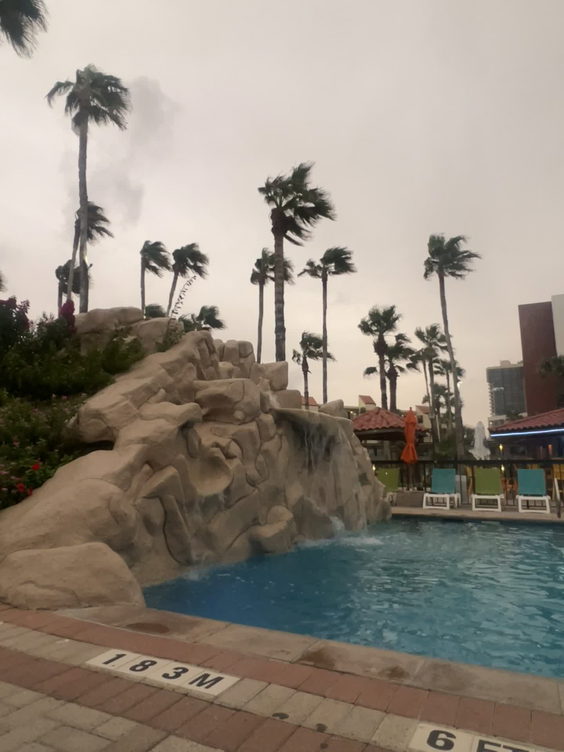 Isla Grand Beach Resort