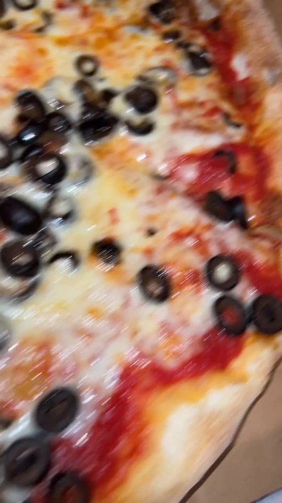 Ray's Pizza
