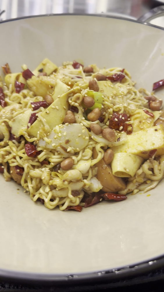 Liang Zai Mala 靚仔麻辣