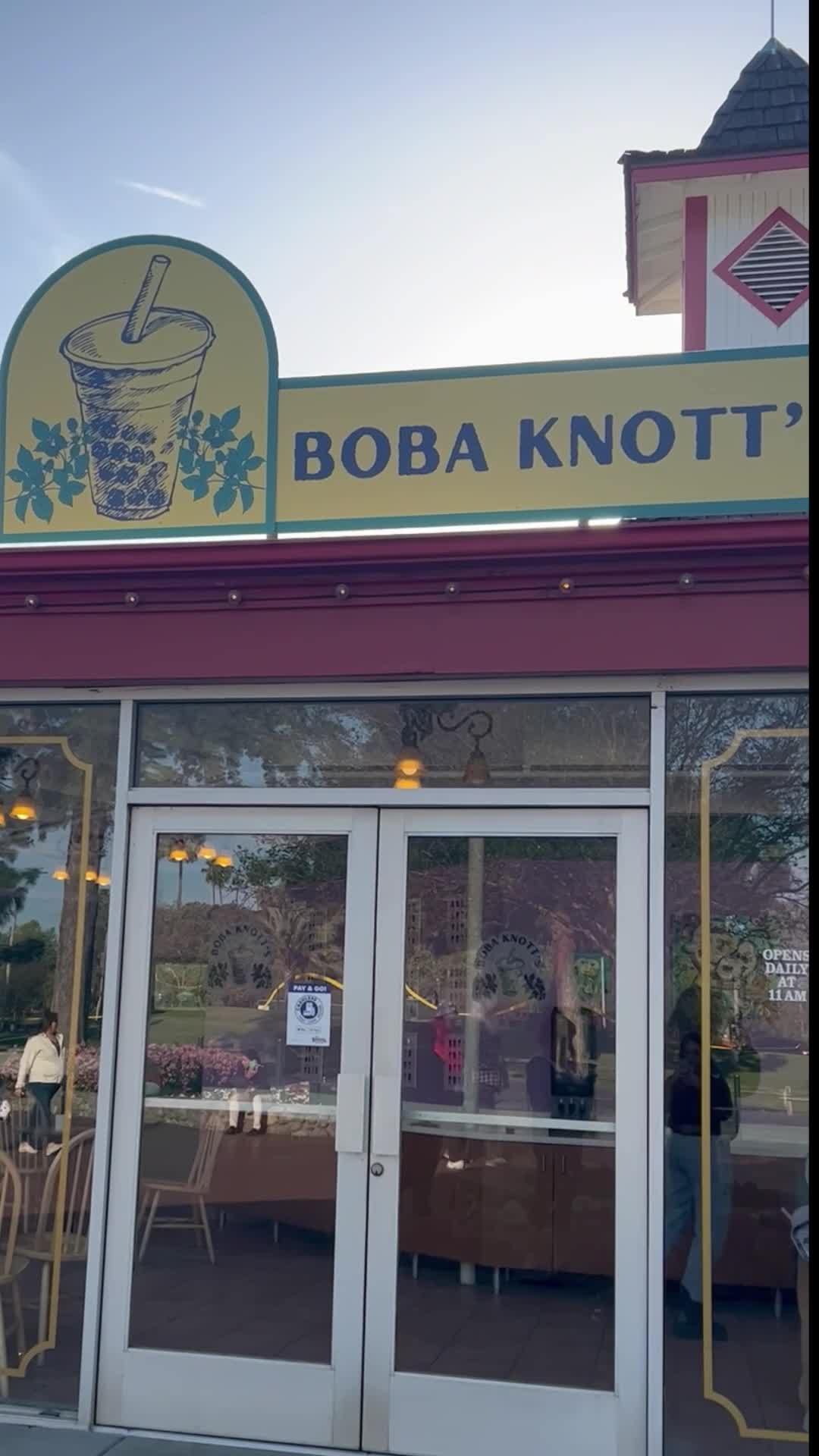 Boba Knott's
