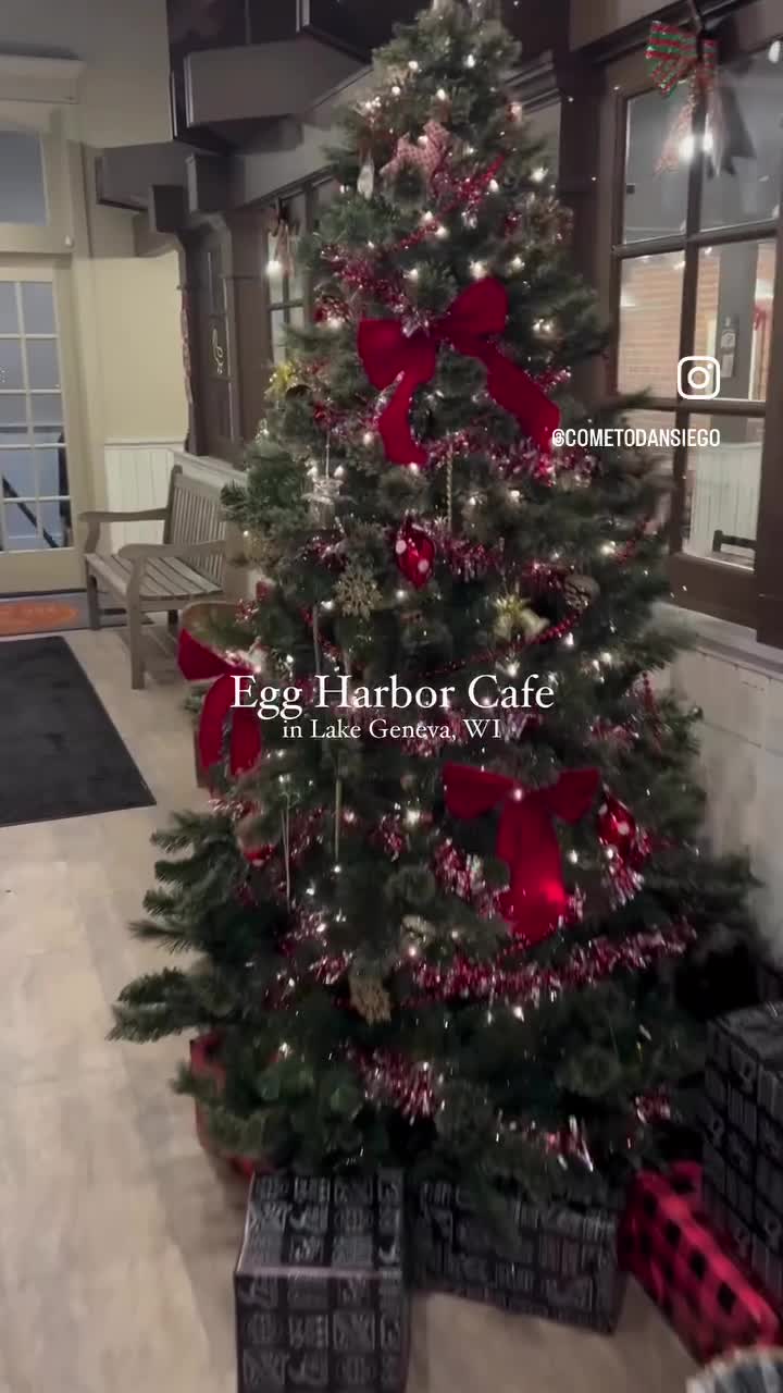 Video review of Egg Harbor Cafe