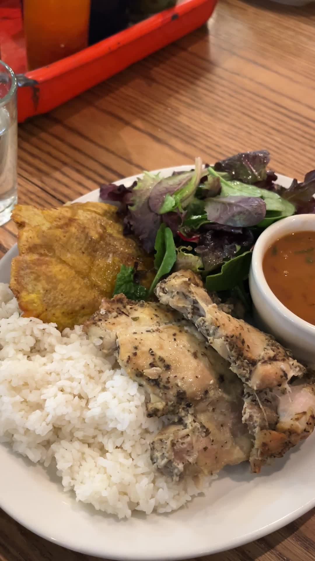 Video review of Sol Food