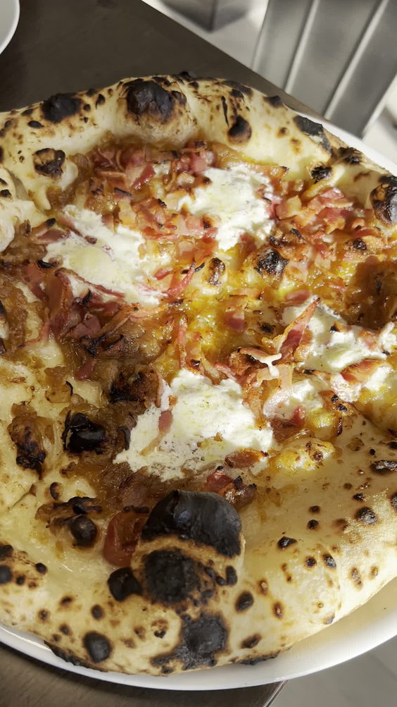 Emilio’s Wood Fire Pizza
