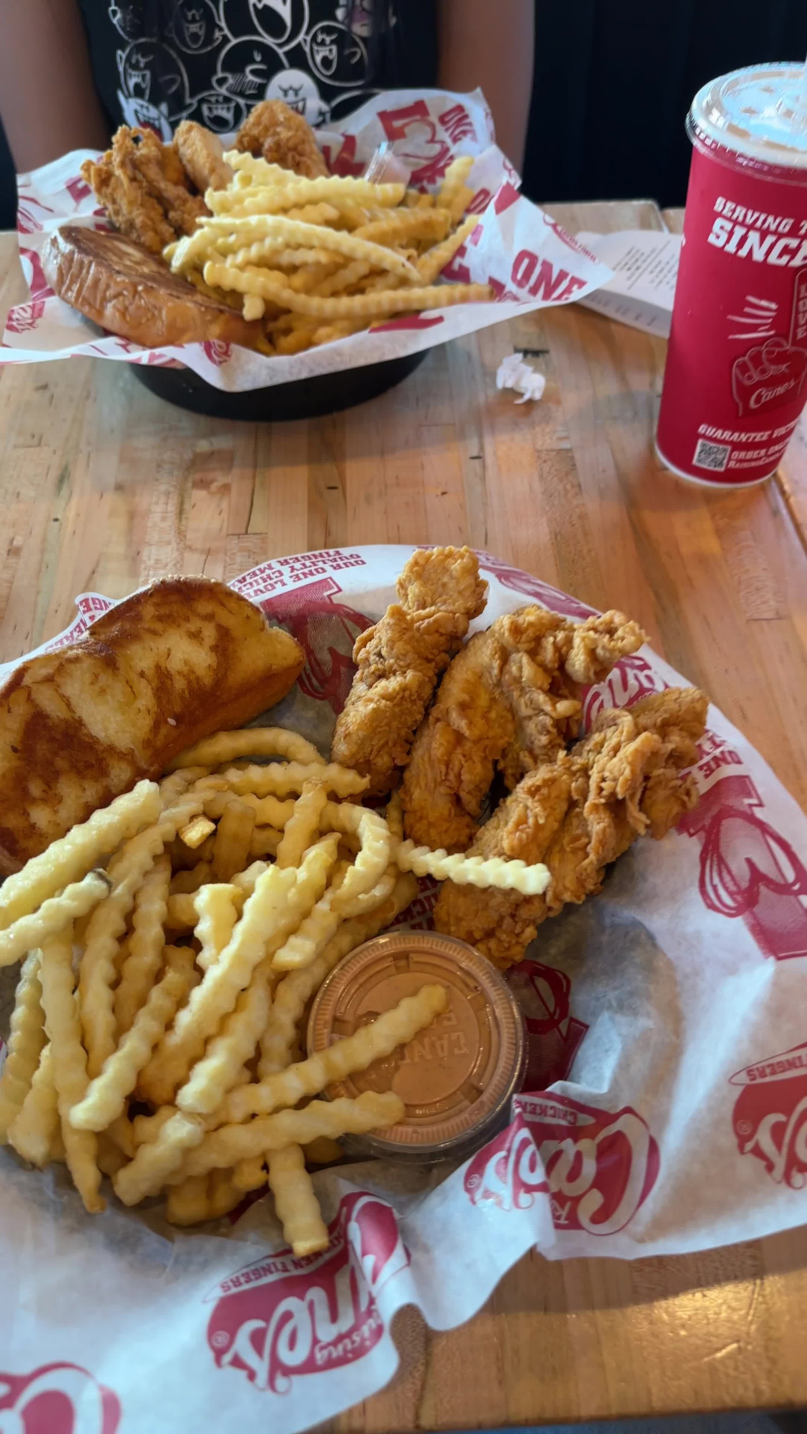 Video review of Raising Cane's Chicken Fingers