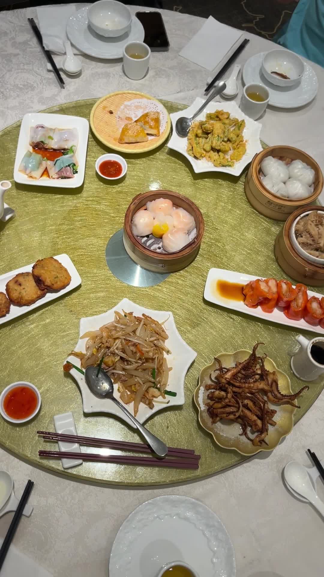 Joyous Chinese Cusine 禧宴