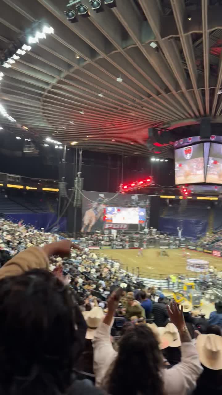 Coliseum BART Plaza