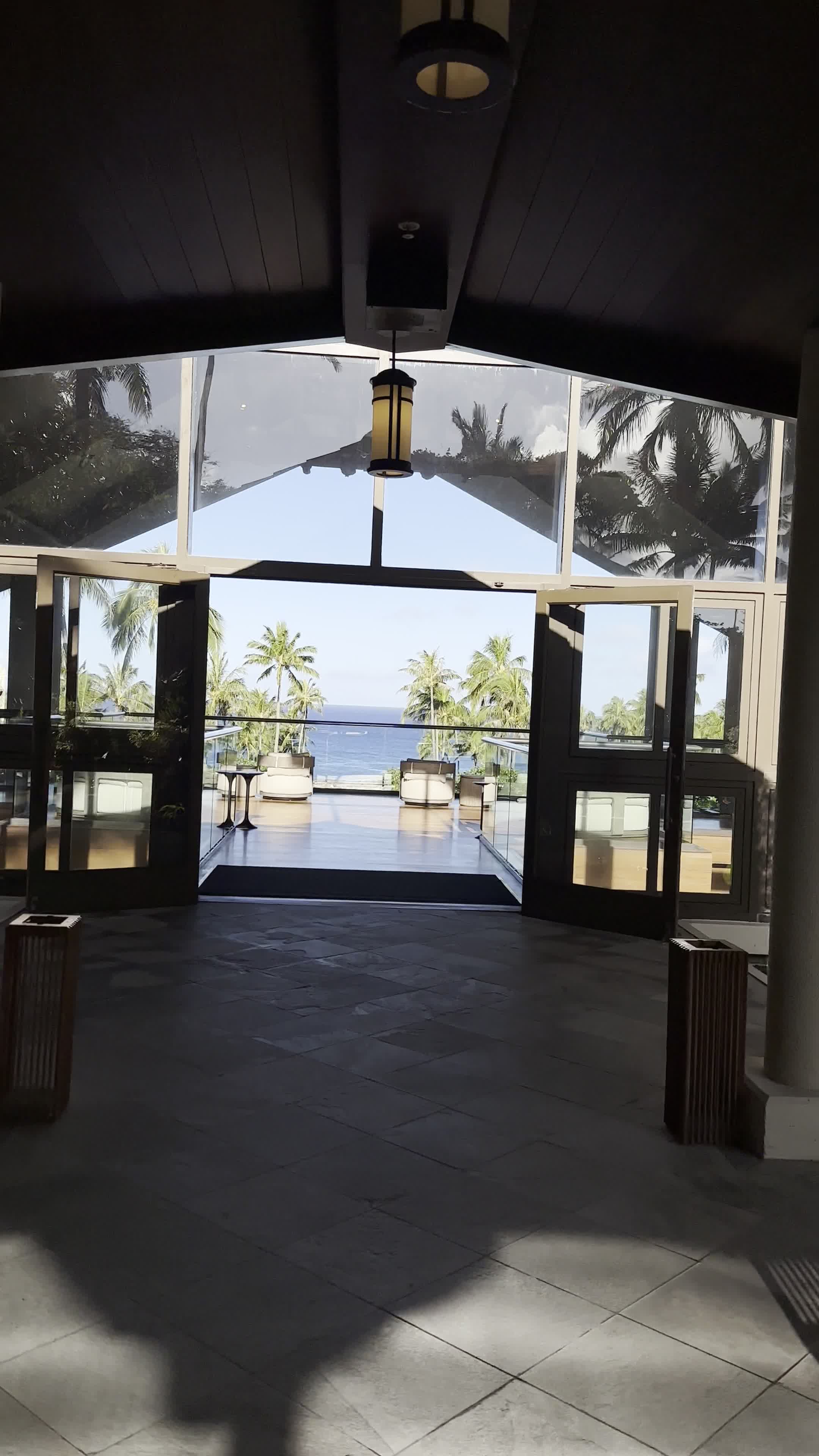 Video review of Montage Kapalua Bay