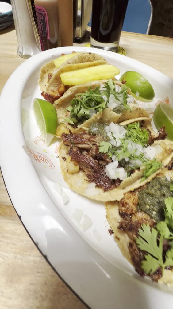 Insurgentes Taco Bar