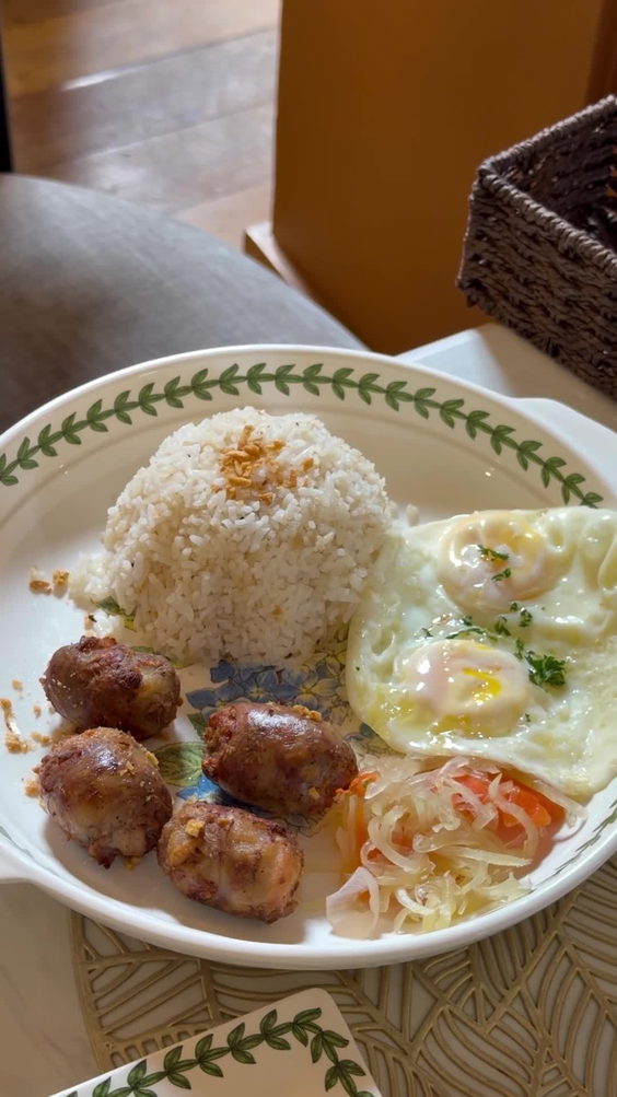 Baliktanaw Cafe