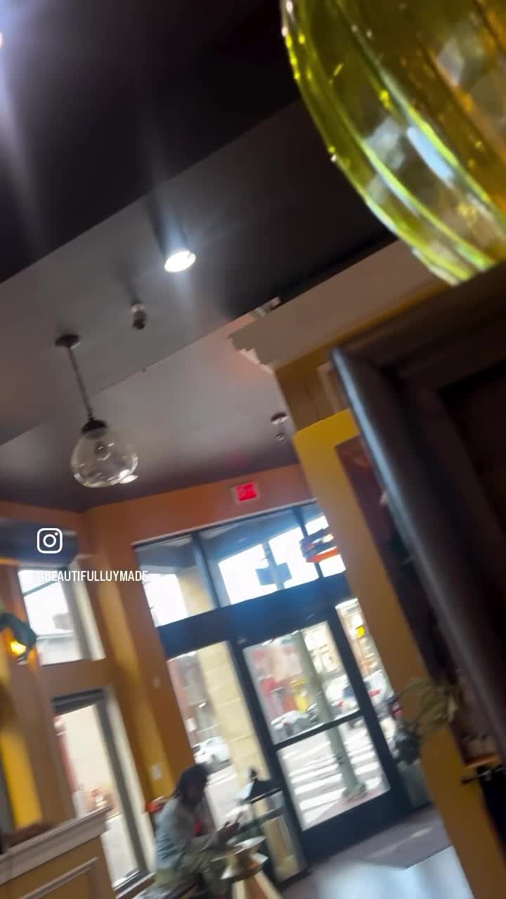 Video review of southern kitchen