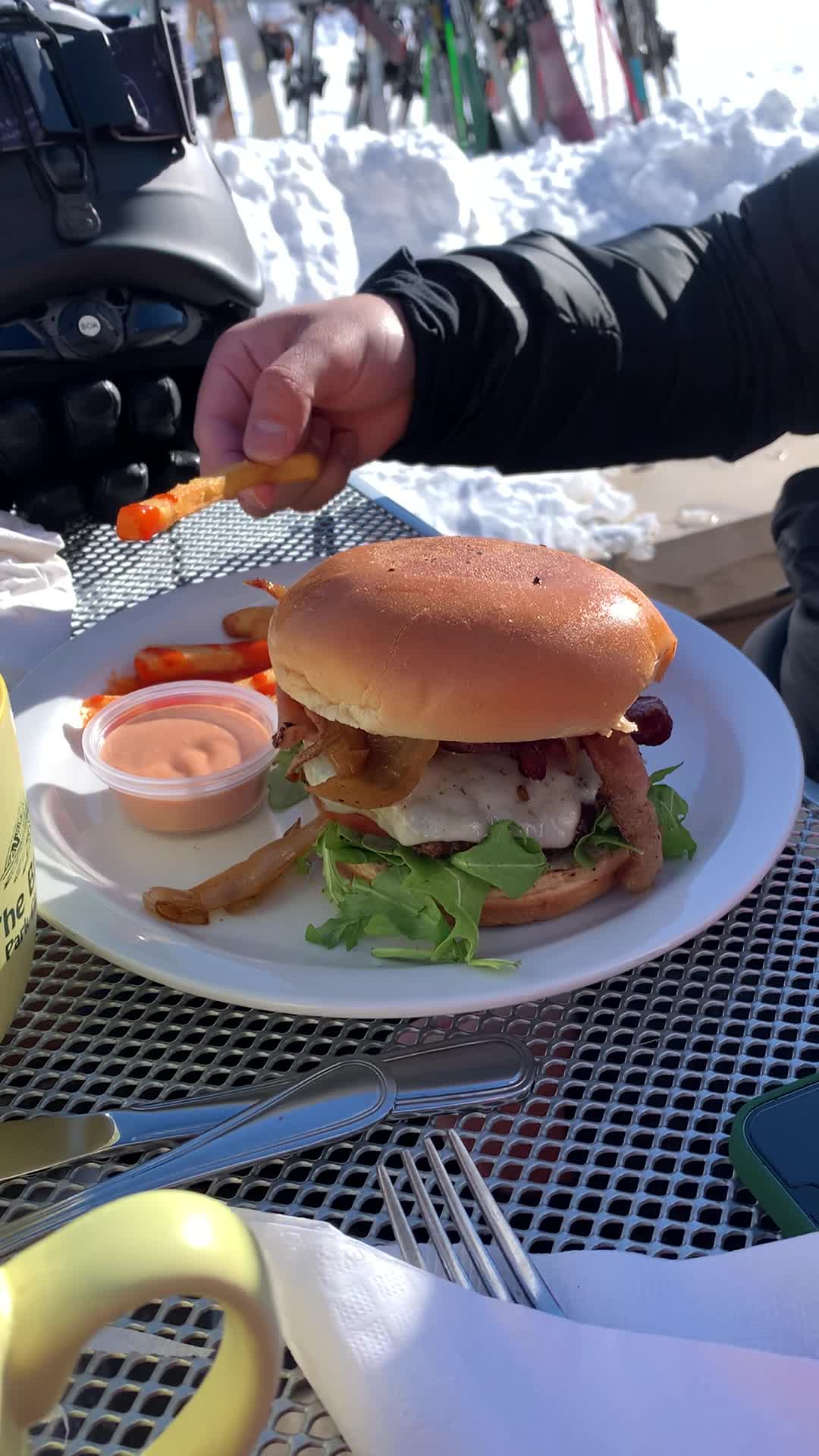 The Bridge Cafe And Grill