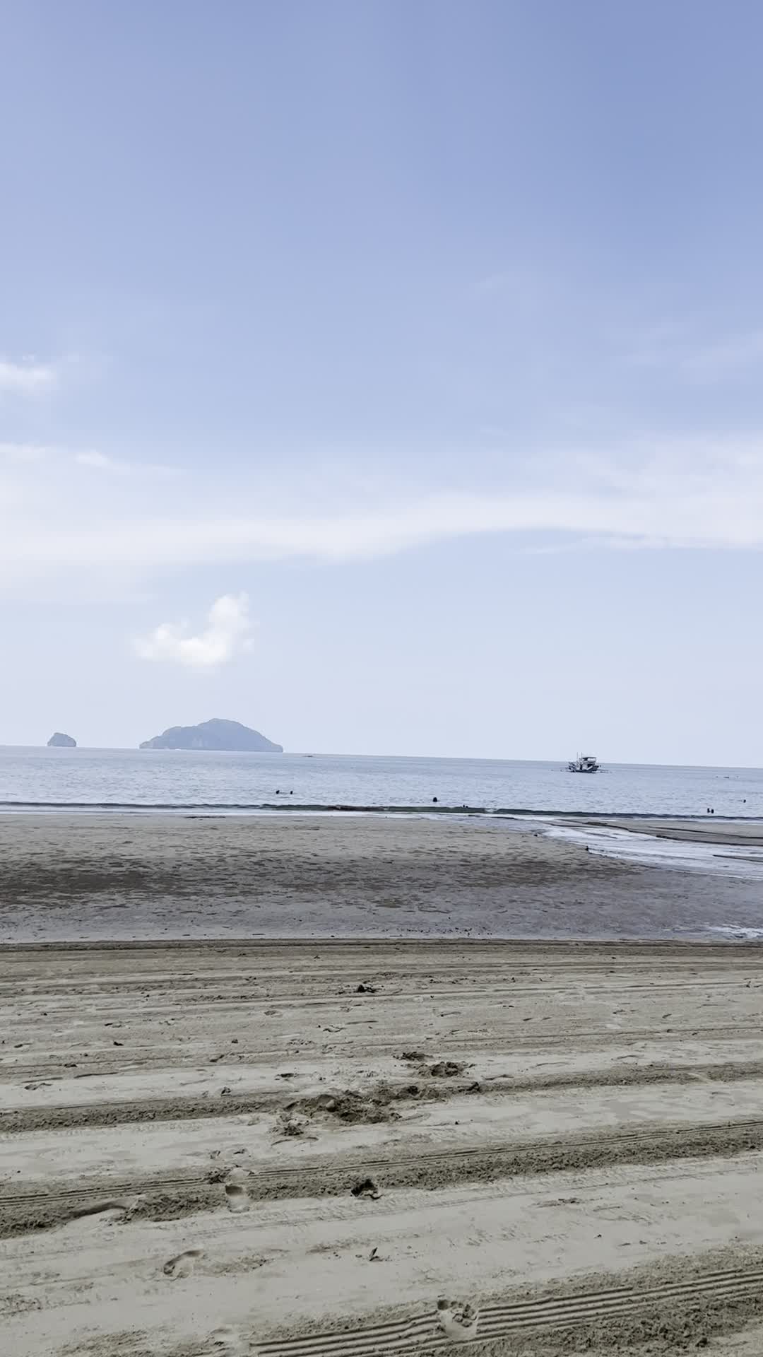 Lio Beach