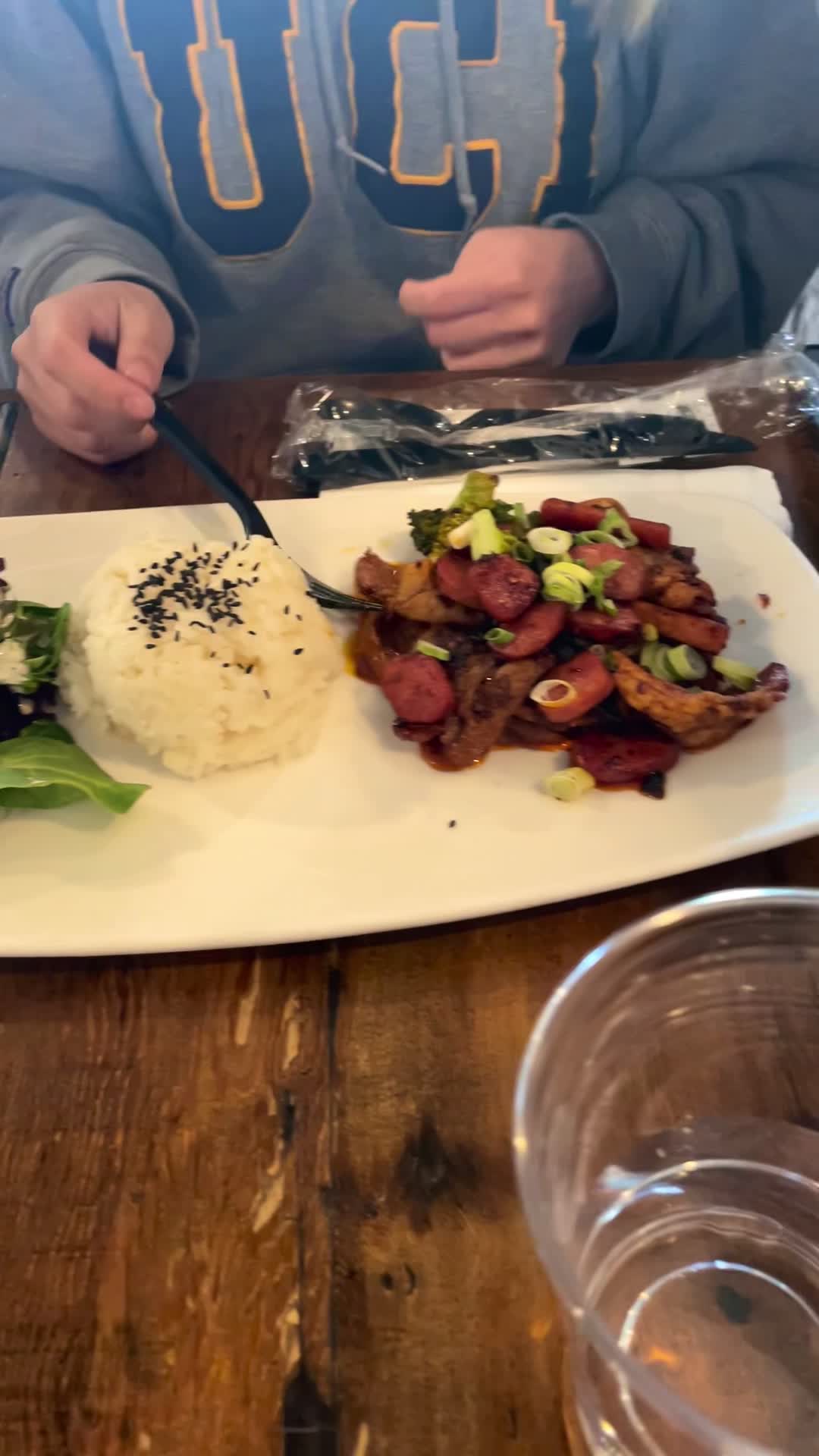 Video review of Hide Out Café