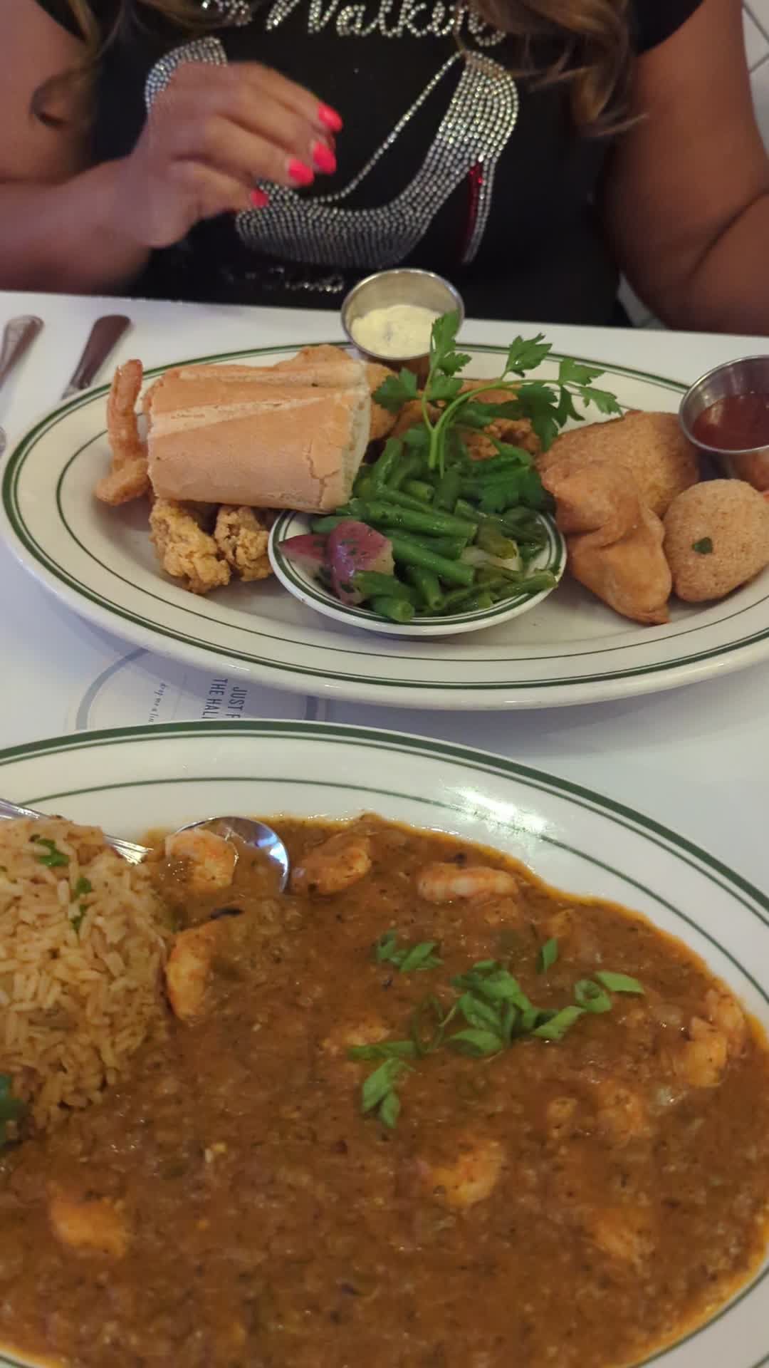 Video review of Goode Company Seafood