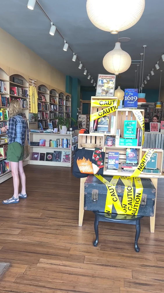 Winnie & Mo’s Bookshop