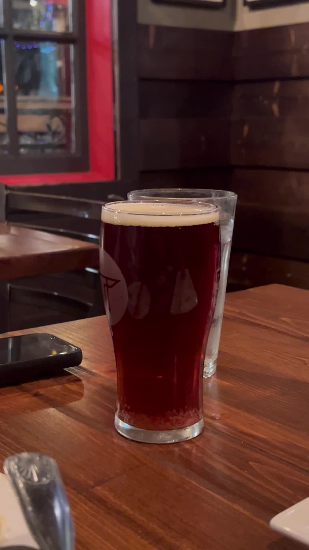 Tavern Tomoko & Ladyface Brewery