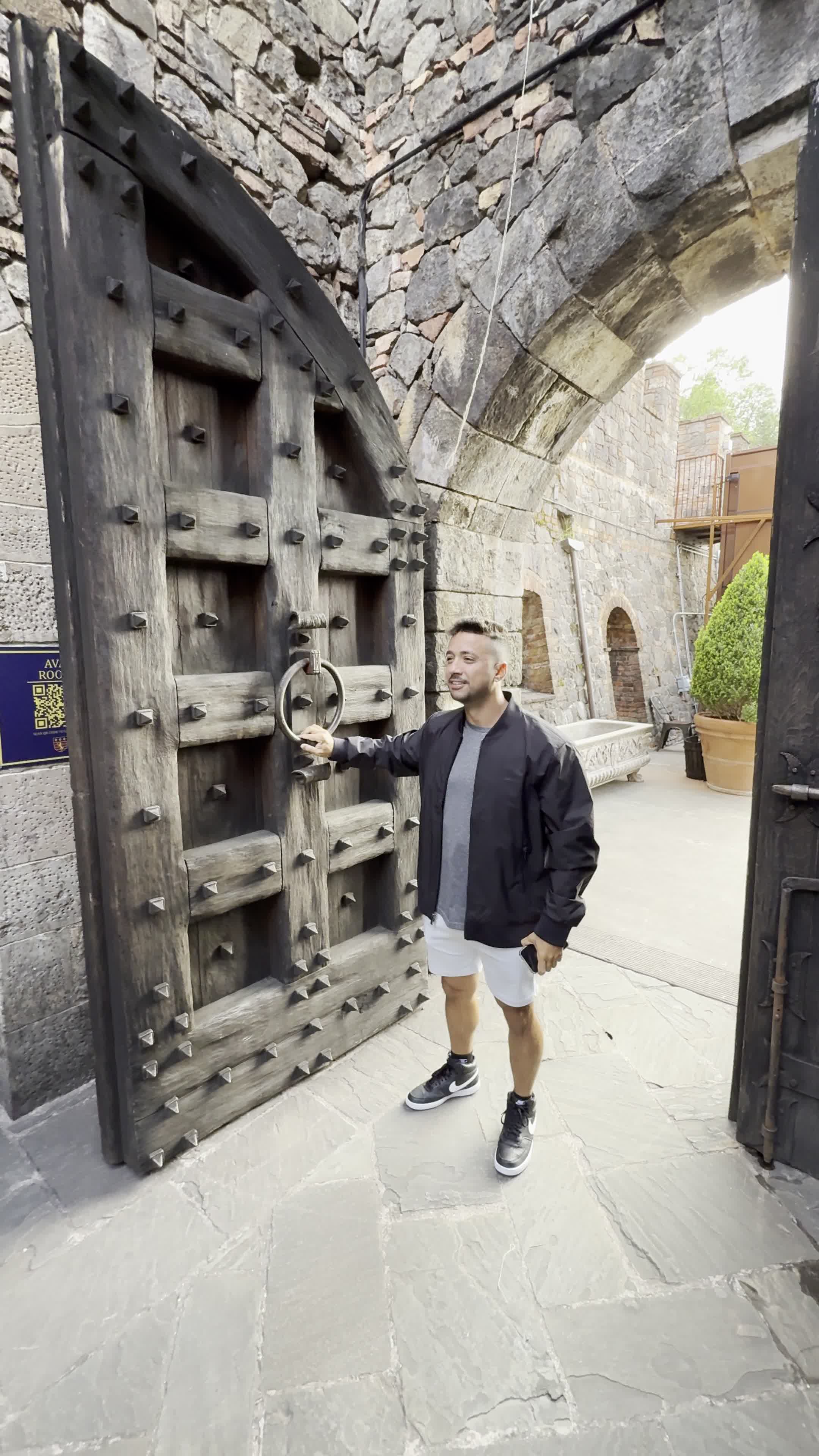 Castello di Amorosa