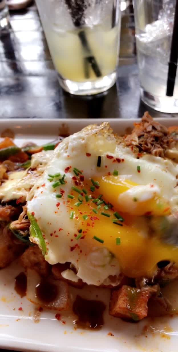 Video review of Bond Street Social