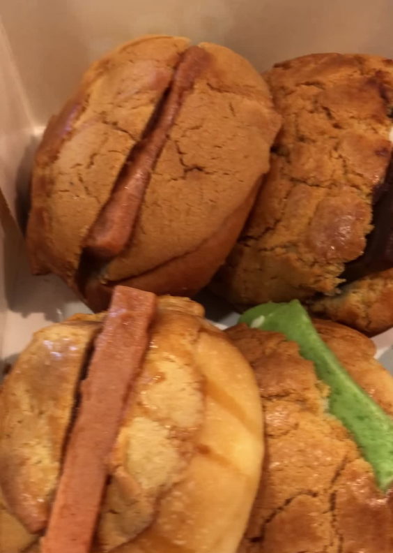 Pineapple King Bakery