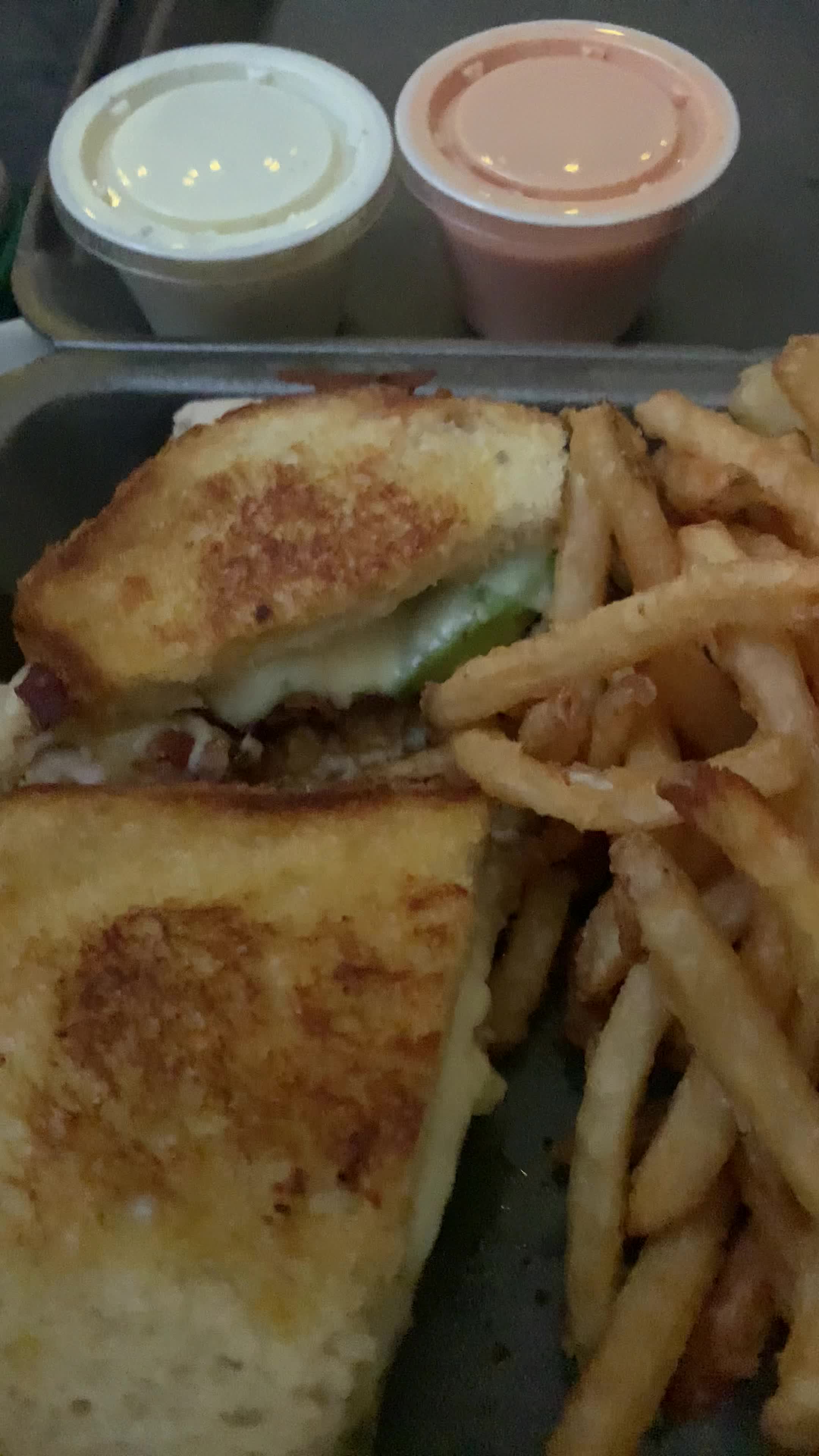 Dee's Family Restaurant