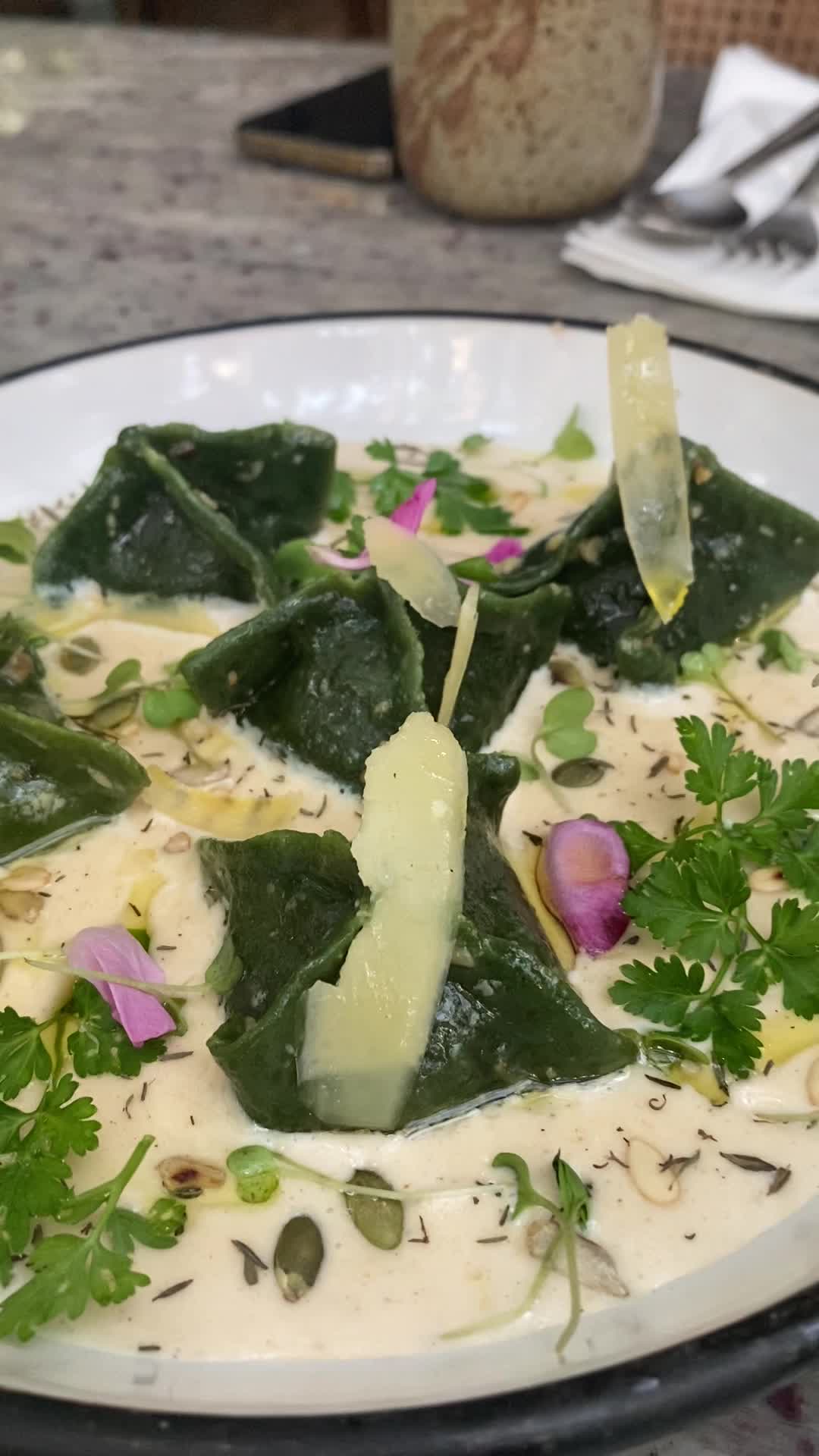 Paashh Organic Cafe