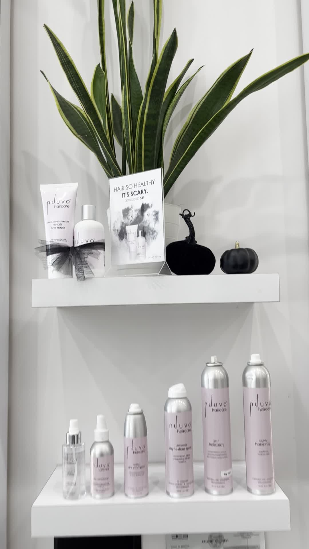 Salon Nuuvo