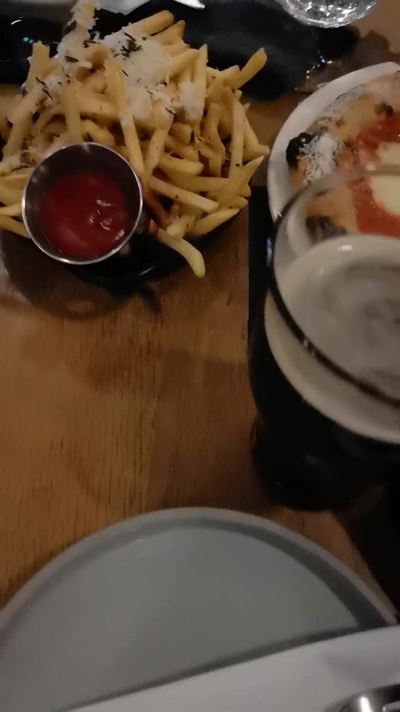Walrus Pub & Beer Hall