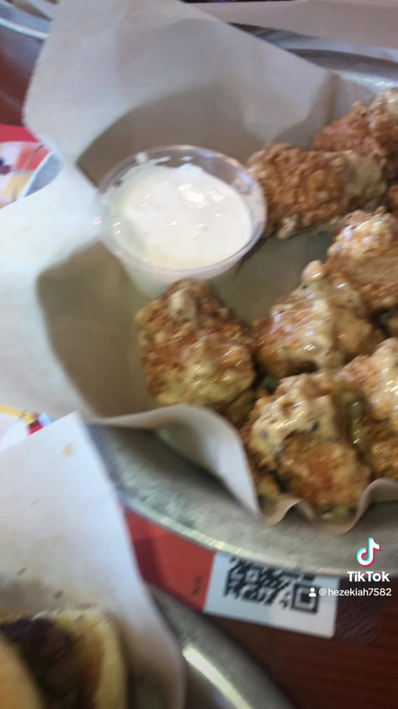 Hooters
