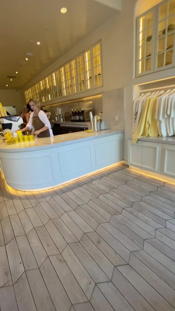 La La Land Kind Cafe Calabasas