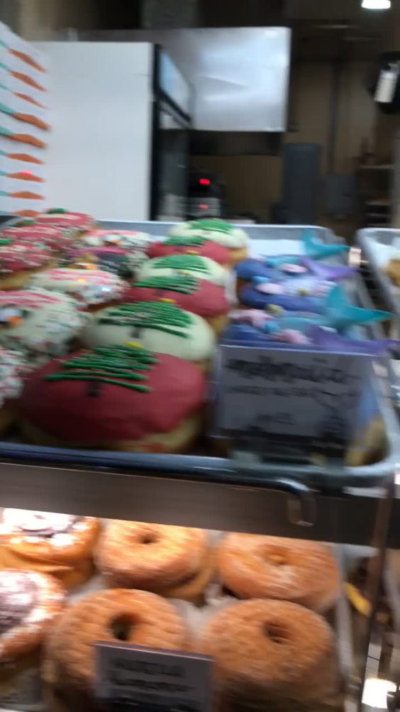 California Donuts