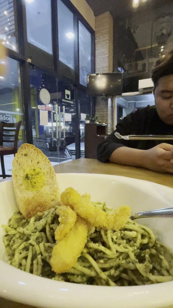 Cafe Poblacion