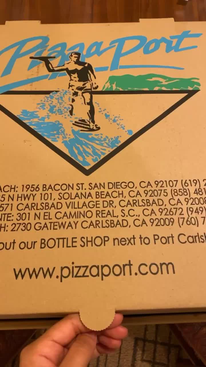 Video review of Pizza Port Solana Beach