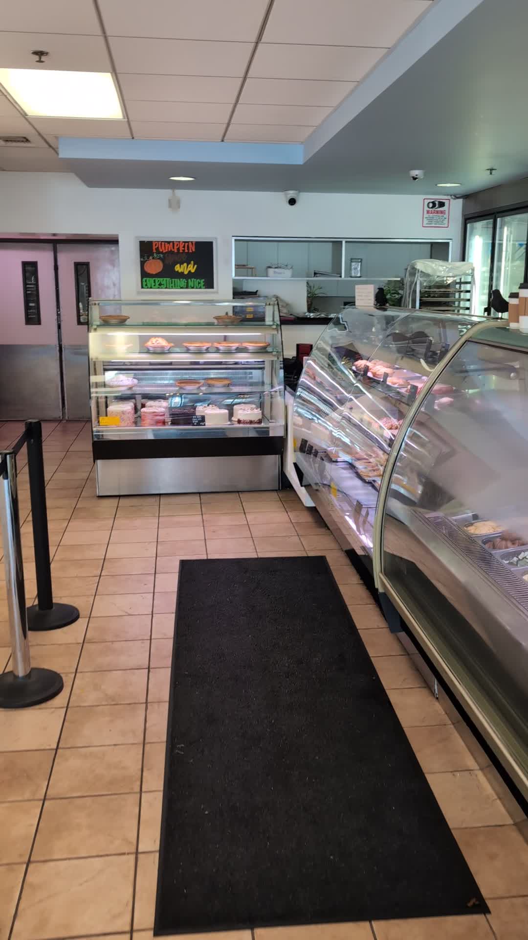 Video review of Martino's Bakery