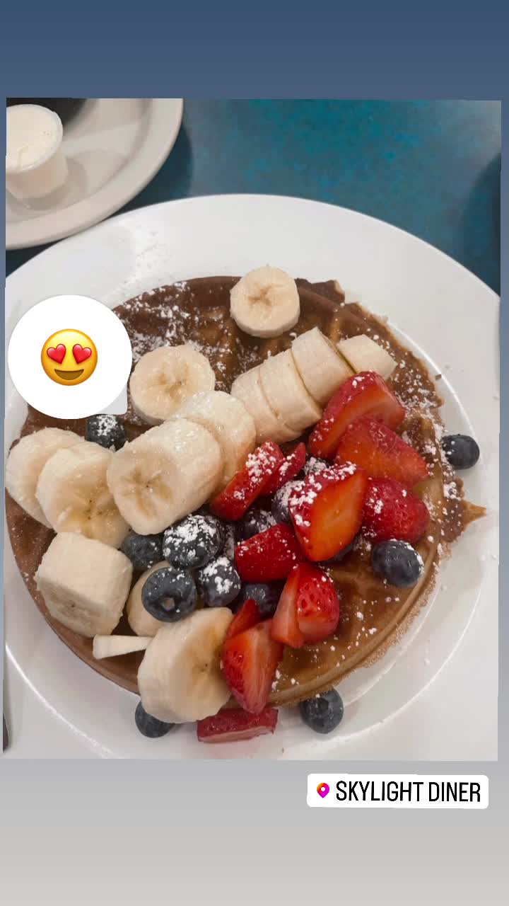 Video review of Skylight Diner