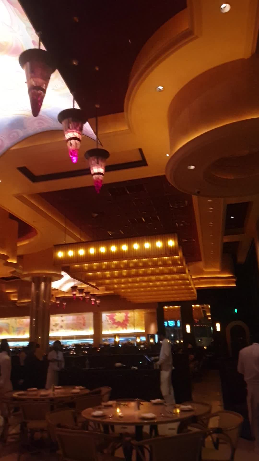 The Cheesecake Factory (ذي تشيز كيك فاكتوري)