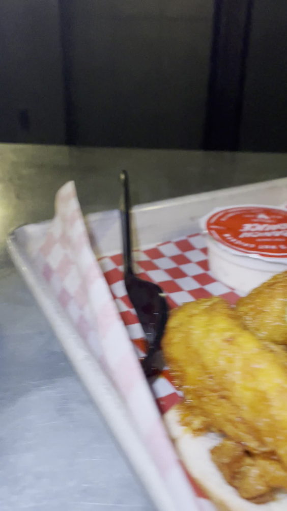 Hattie B's Hot Chicken