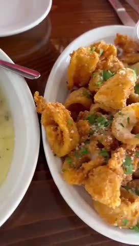 Video review of 15th Street Fisheries