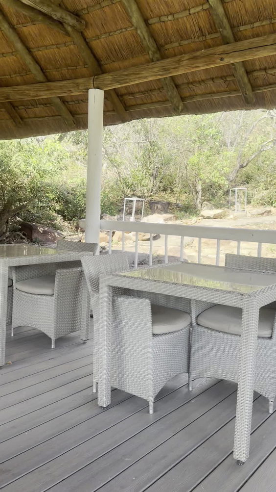 Clifftop Exclusive Safari Hideaway