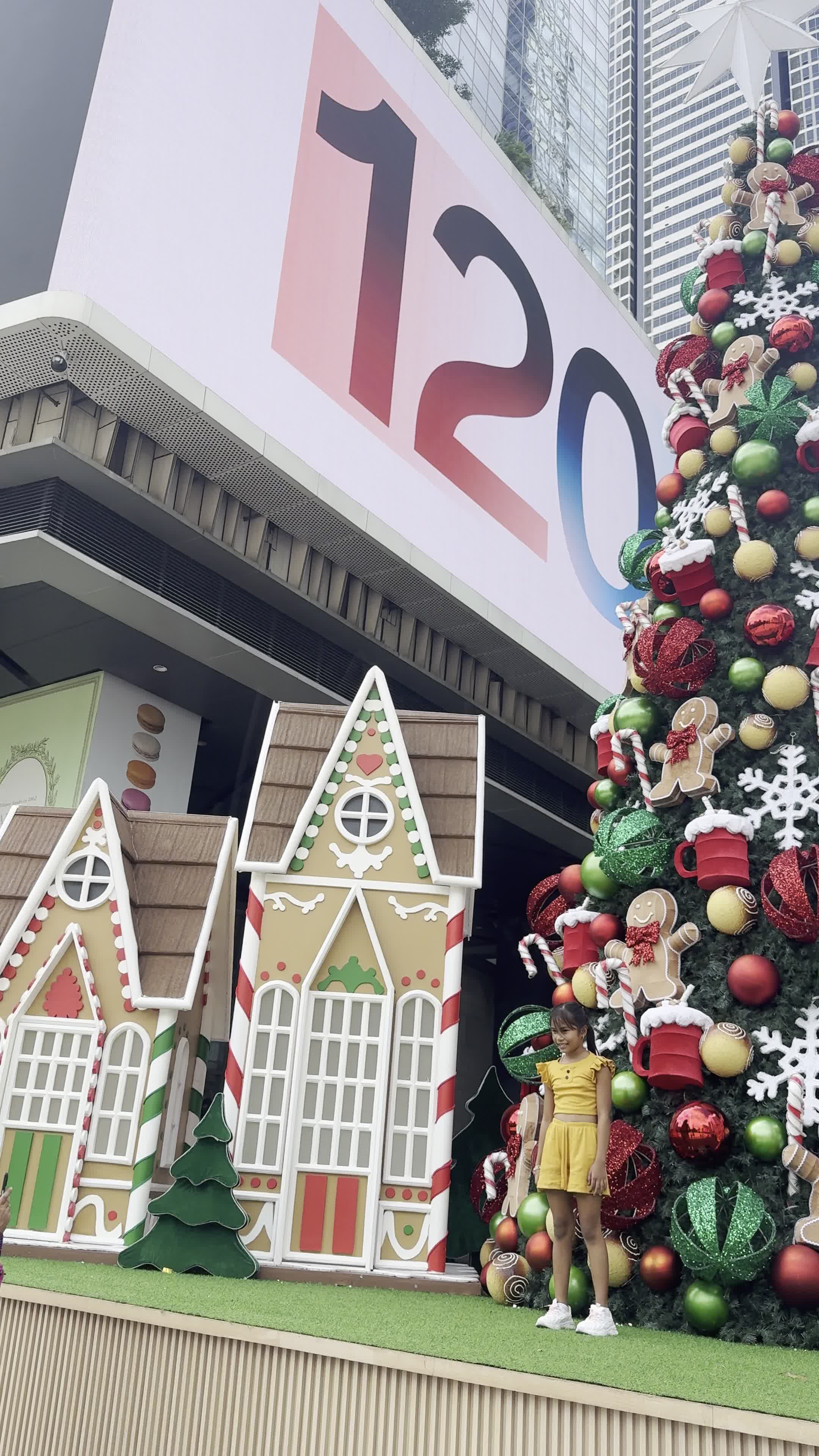 Bonifacio High Street