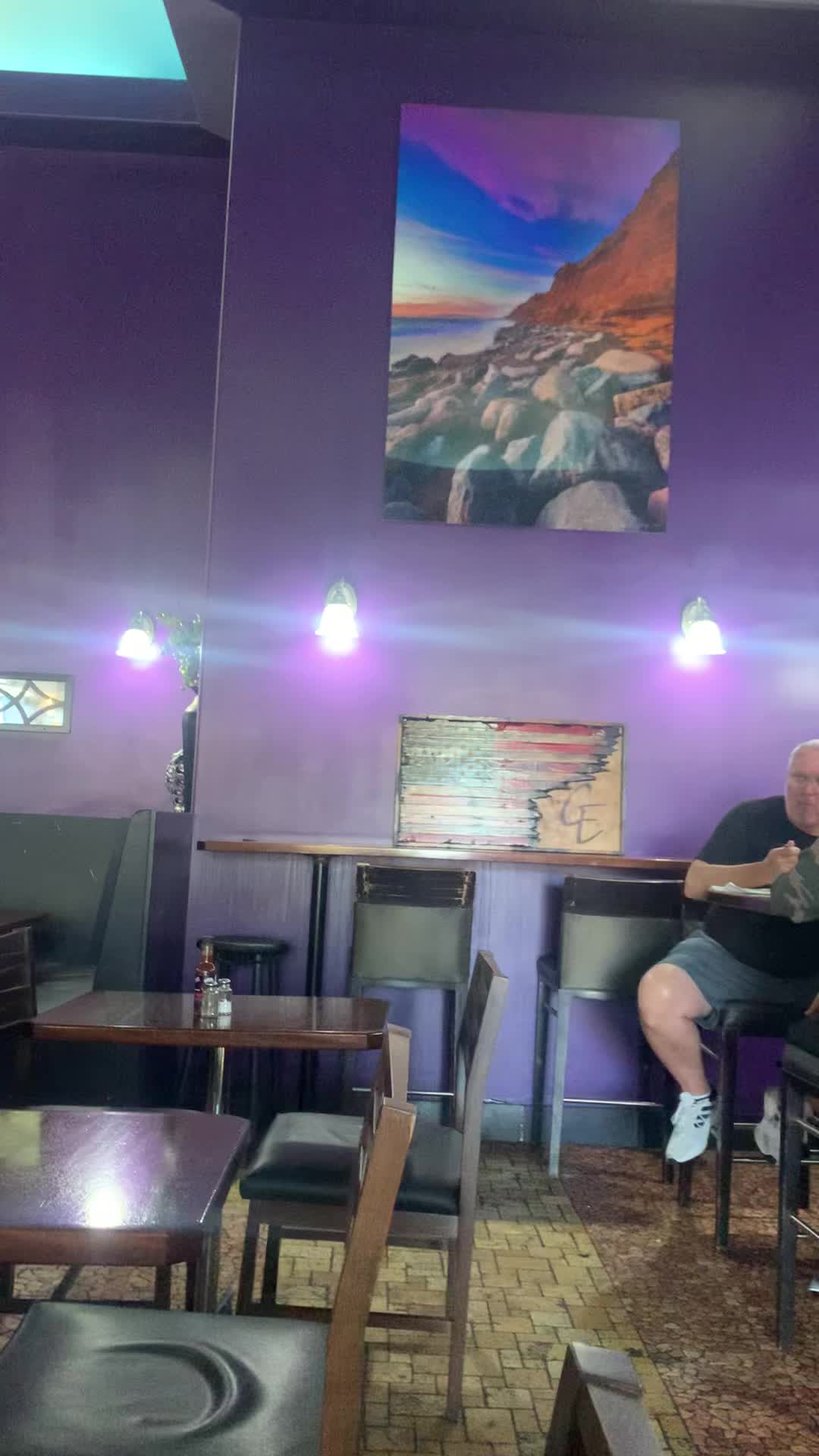 Video review of Crepe Expectations